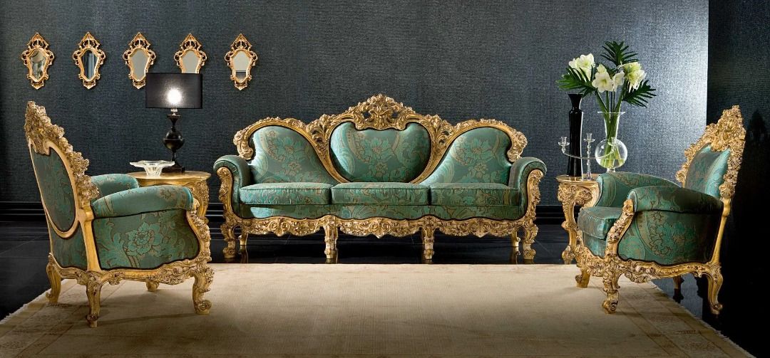 ELOISE Baroque Sofa