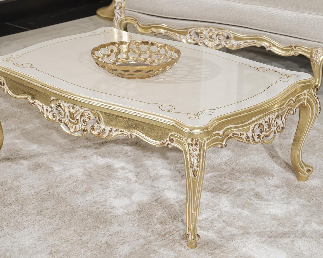 FREIYA Classical Coffee Table