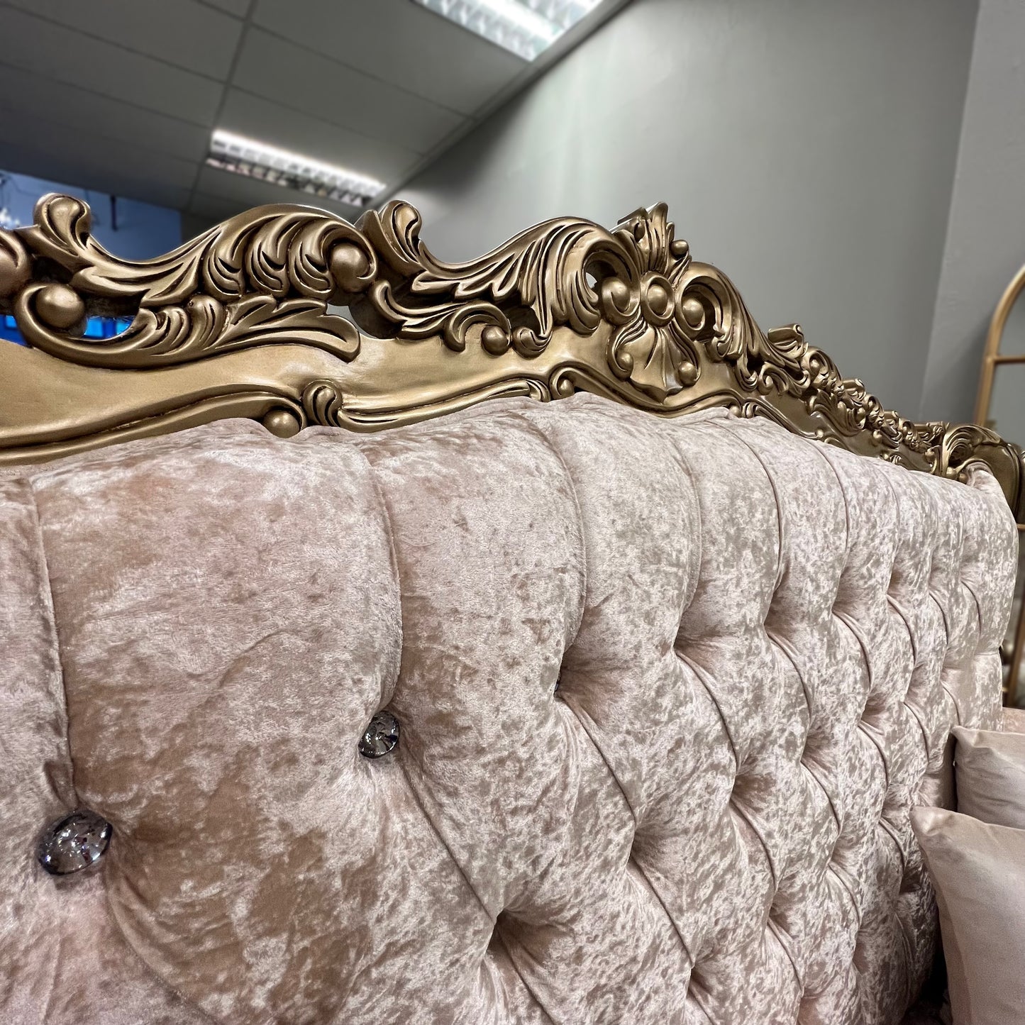 Royal Classic Living Room