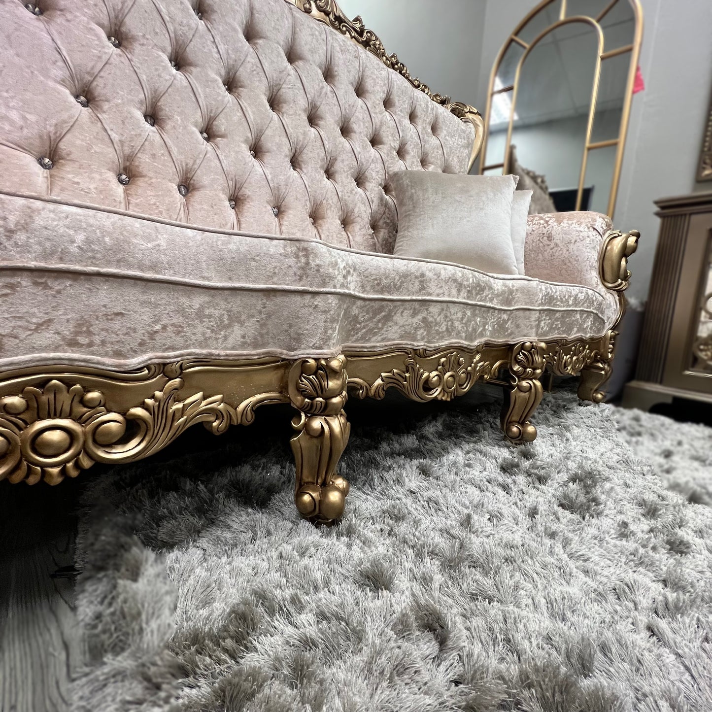 Royal Classic Living Room