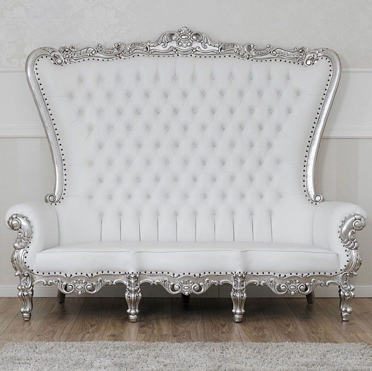 Royal Classic Living Room