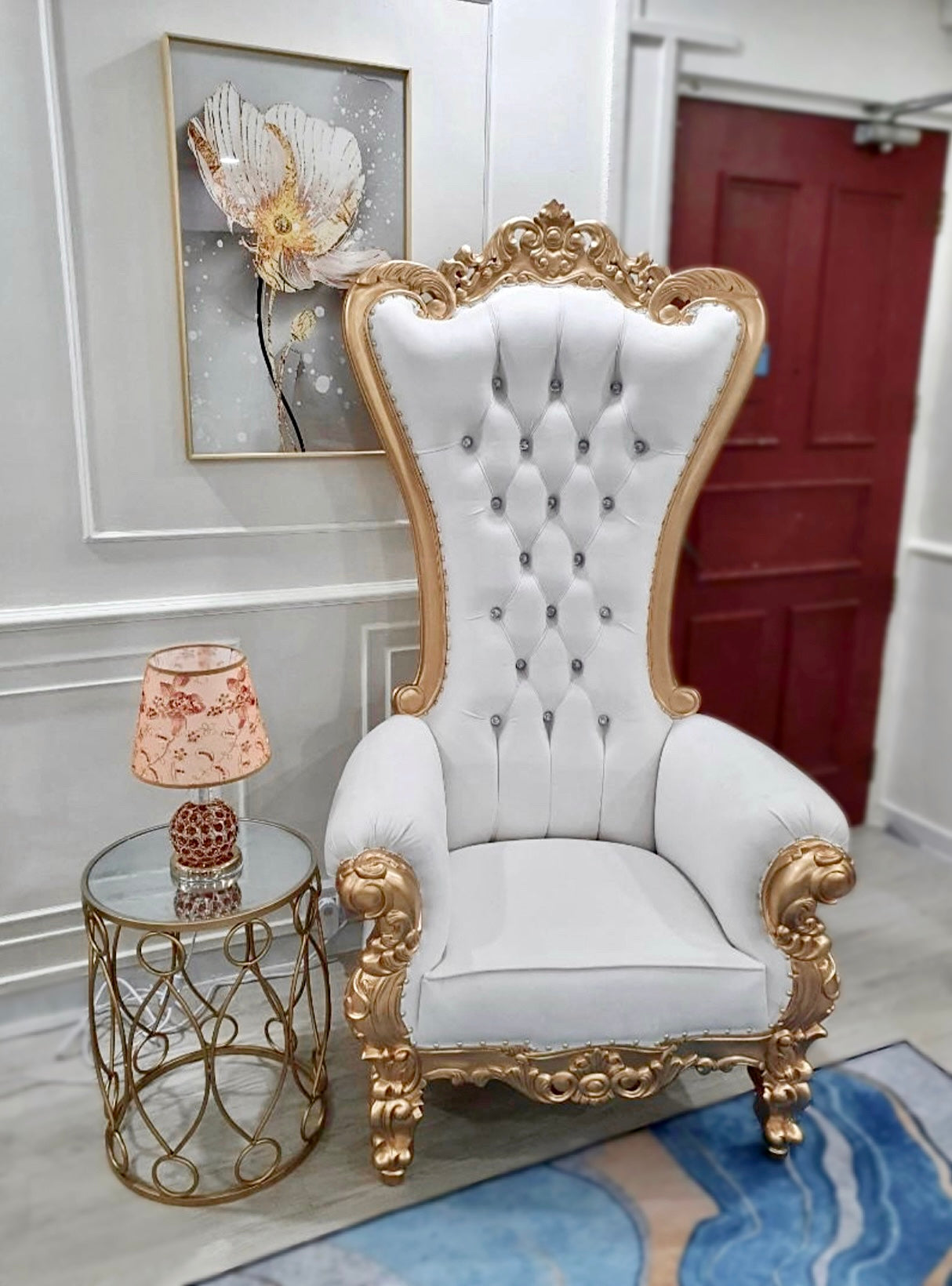 Royal Throne Chair