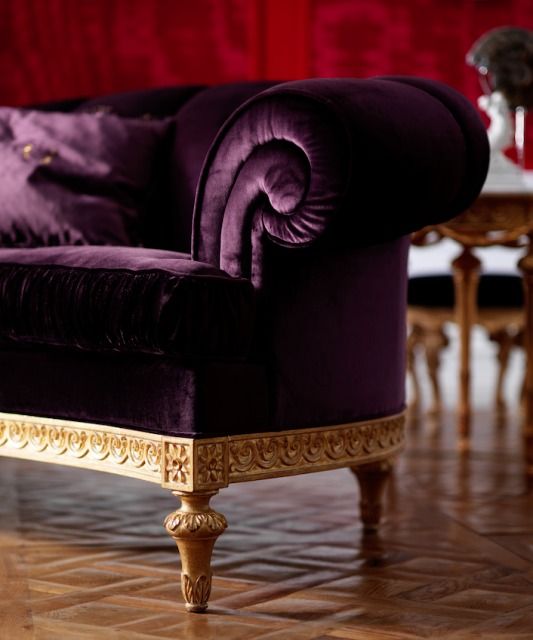 ADDILYN Baroque Luxury Channel-Tufted Sofa