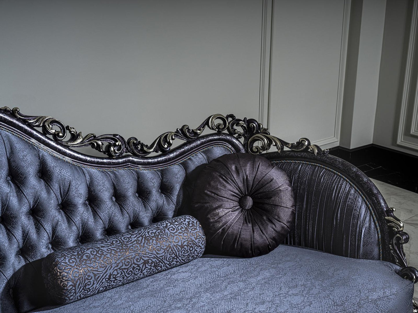 CHATRIUM French Sofa