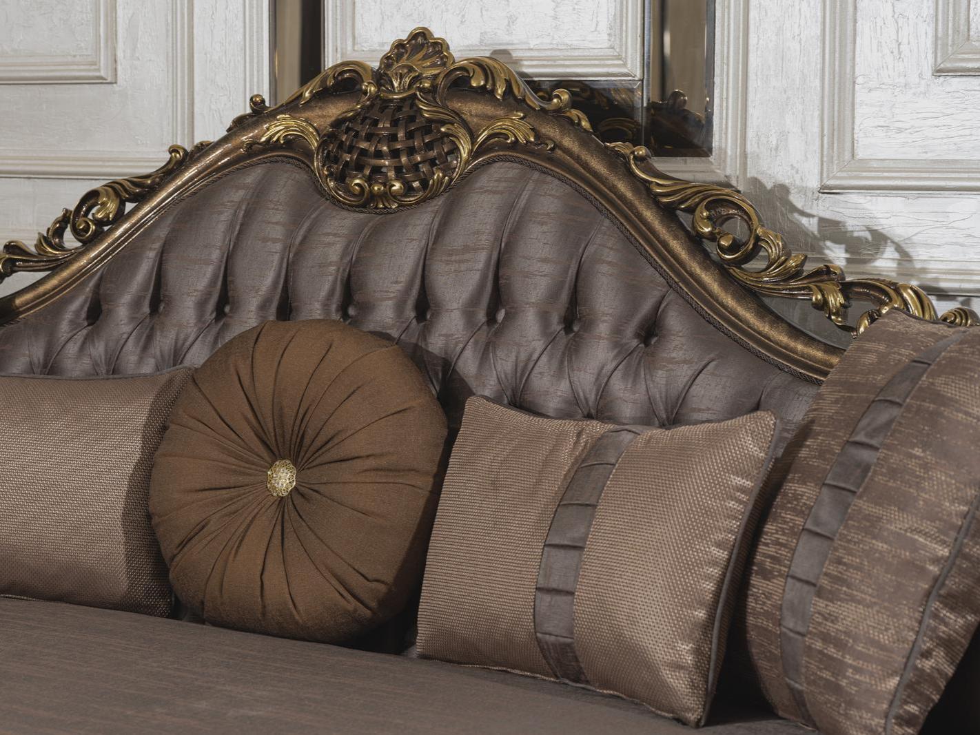 CHATRIUM French Sofa