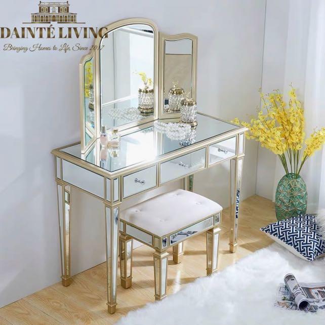 LOPEZ Mirrored Luxe Vanity Set