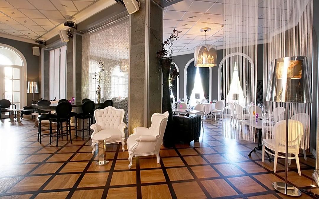 MACELL Victorian Armchair