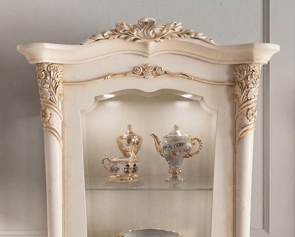 MACY Victorian Luxury Vitrine Display Cabinet