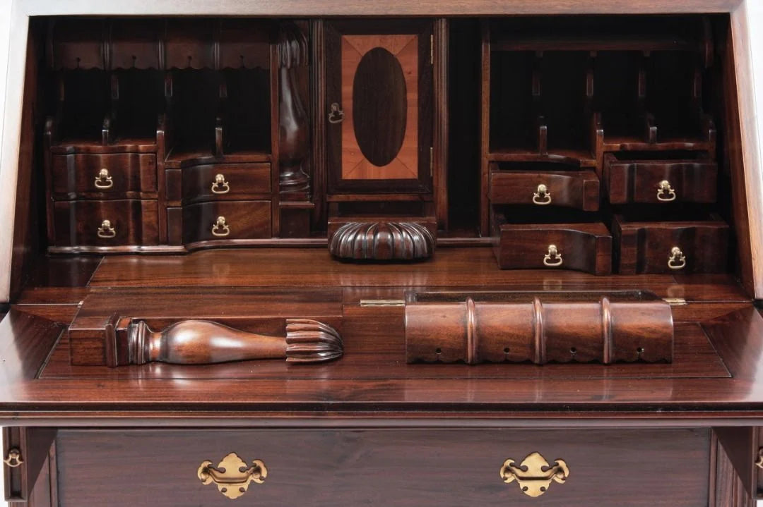 MARIELLA Georgian Secretary Desk