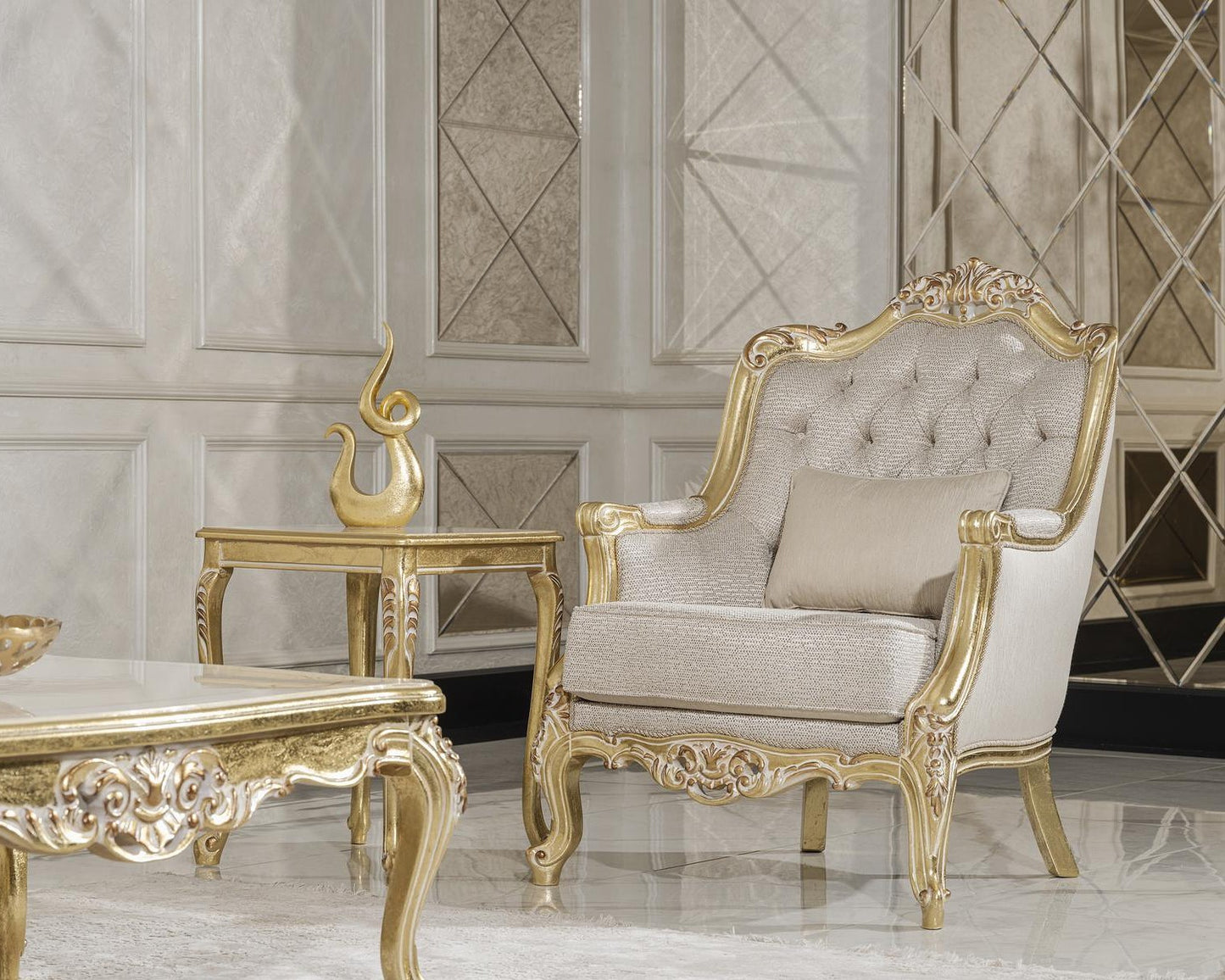 FREIYA Classical Armchair