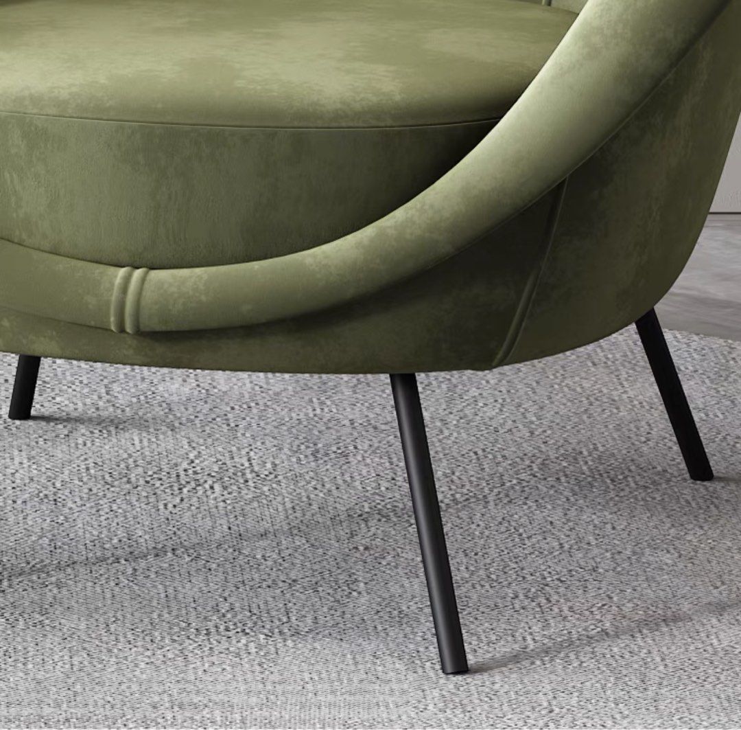 VEDA Luxe Accent Chair
