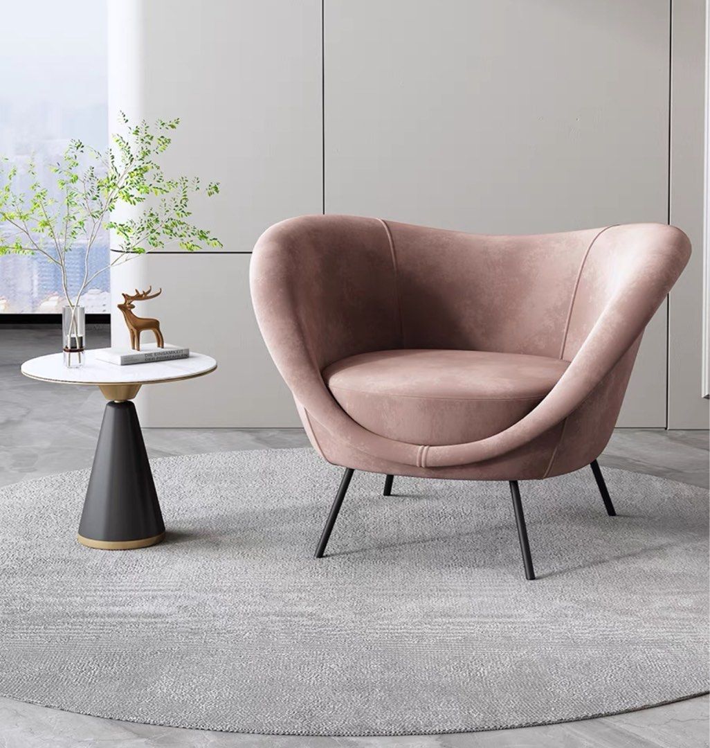 VEDA Luxe Accent Chair