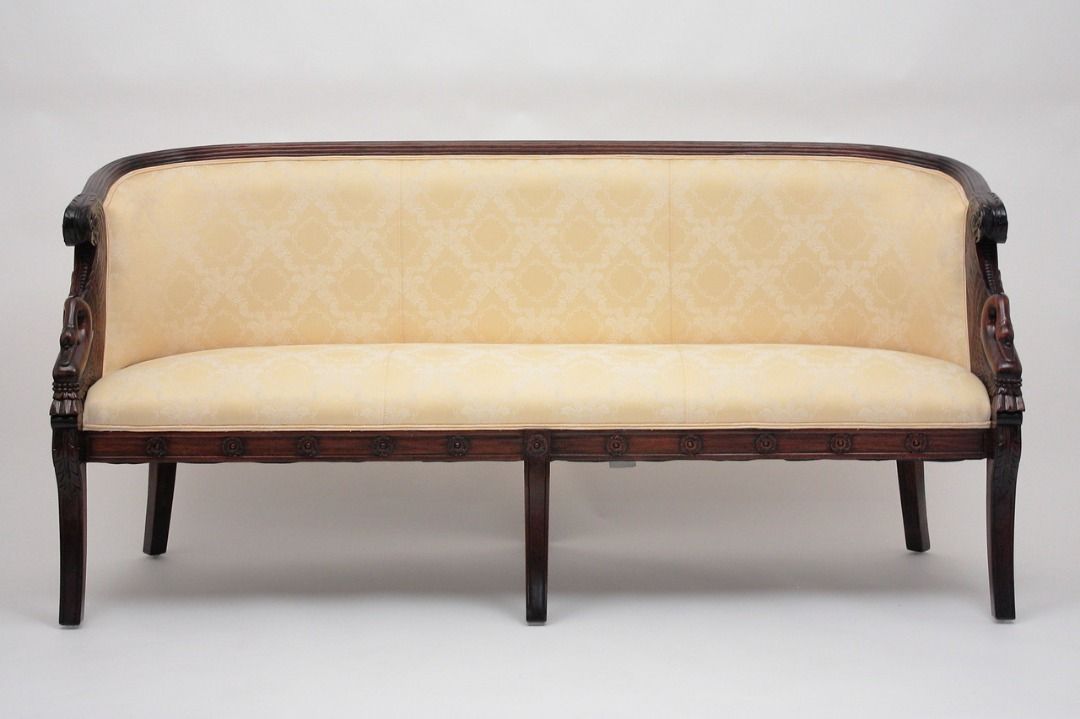 AIRA Empire Regency Swan Sofa