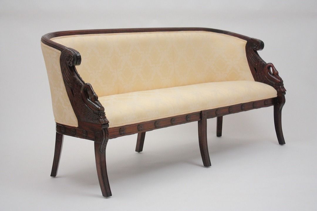 AIRA Empire Regency Swan Sofa