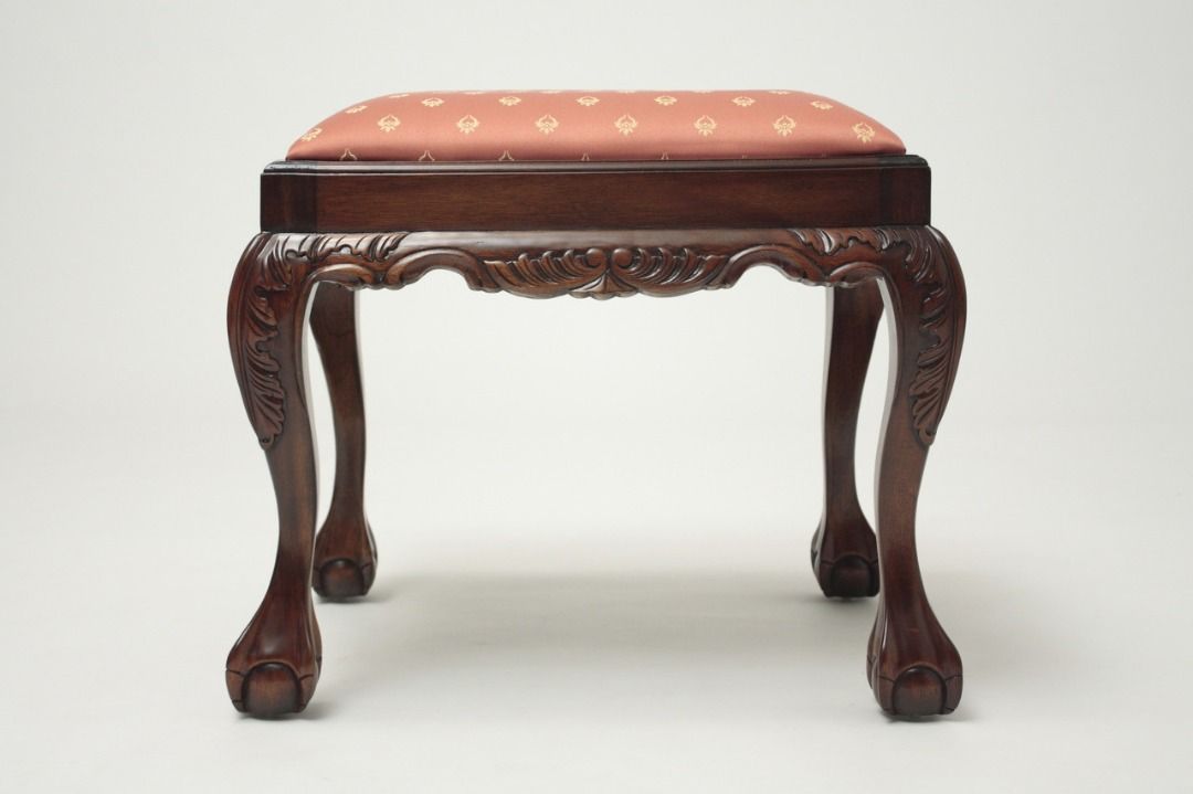 AMYRA Baroque Stool