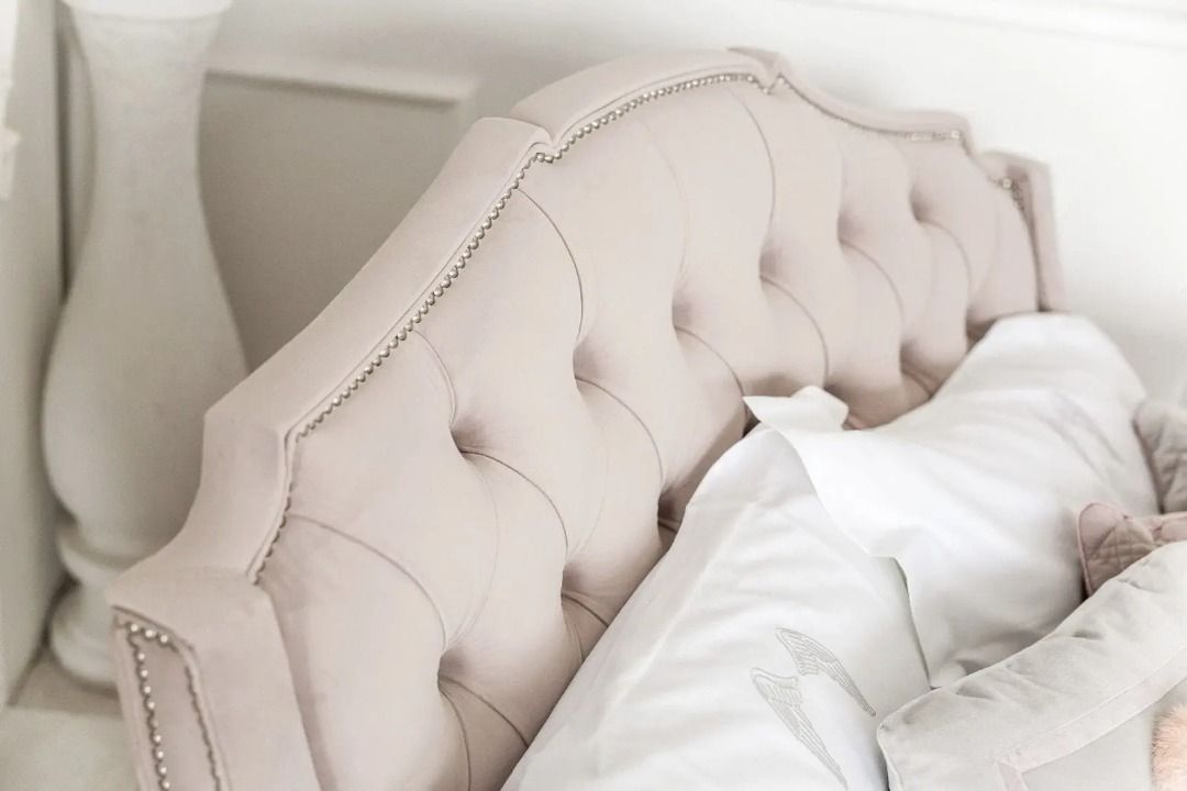 ARIANNA Modern Glam Bed Frame