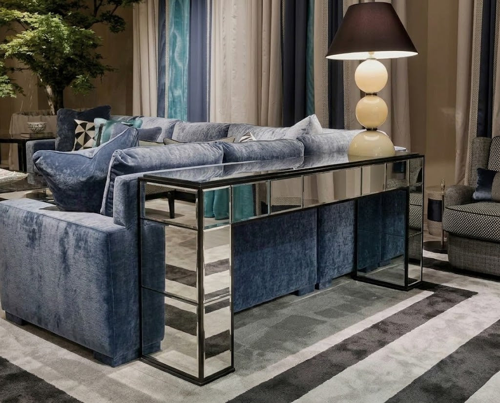 CHELSEA Mirrored Luxe Console Table
