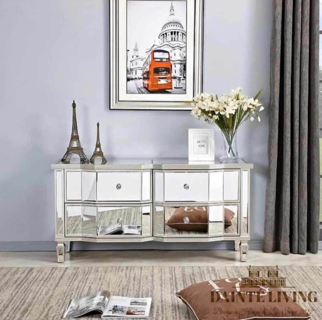 GRANDIOSO Mirrored Luxury Sideboard Console