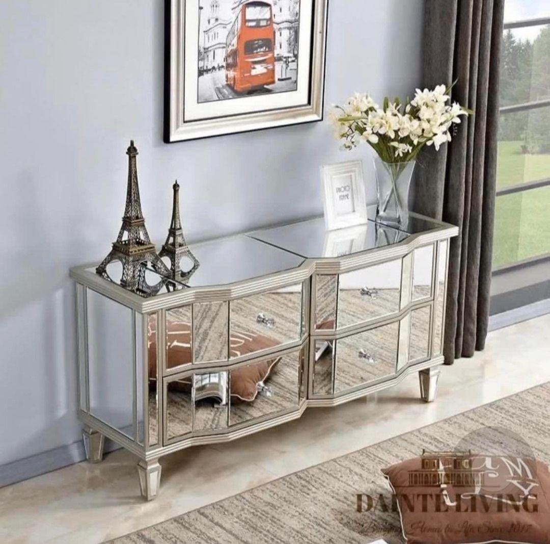 GRANDIOSO Mirrored Luxury Sideboard Console