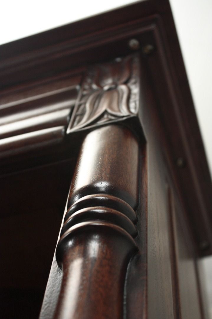 HENLEY Classic Traditional Victorian Bookshelve