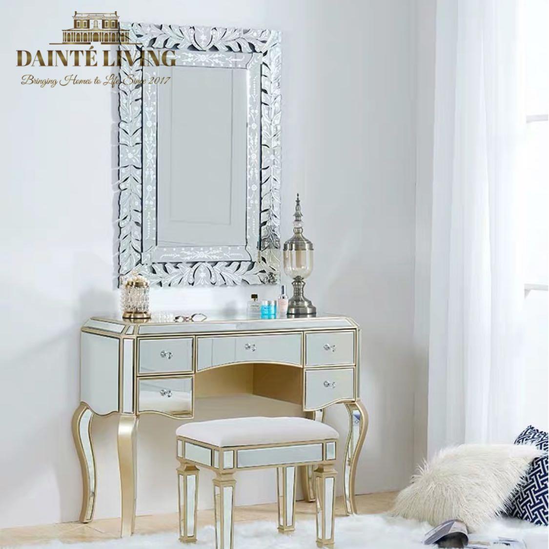 HEPBURN Mirrored Luxe Vanity Set