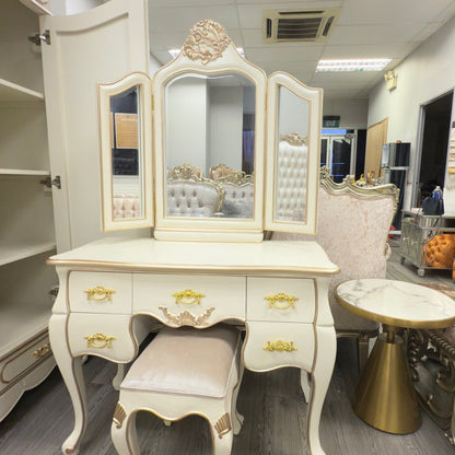 21% OFF | Victorian Vanity Dressing Table Set