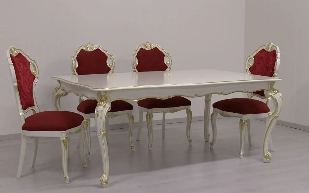 LEILANY Victorian Dining Table