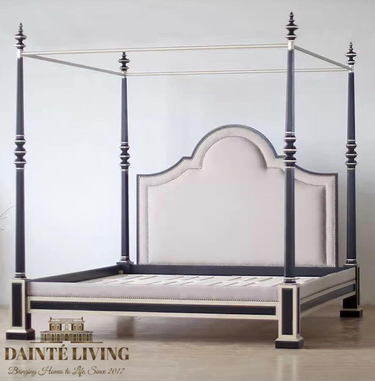 MAGNIQUE Luxury Poster Bed Frame