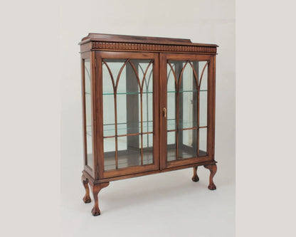 Chippendale Victorian French Display Cabinet Vitrine , custom made furniture Singapore dainte living