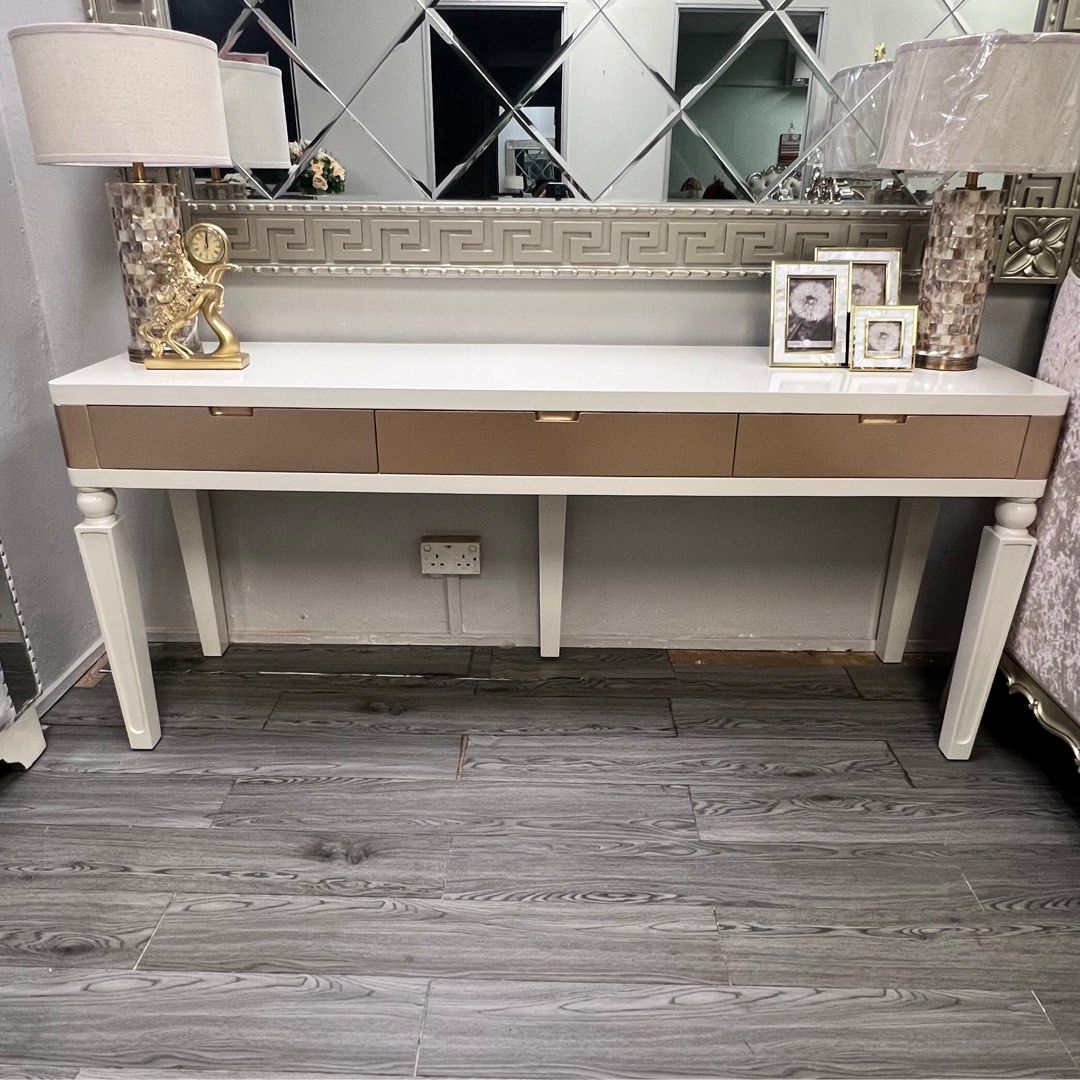 32% OFF | Modern Luxury Hallway Console Table