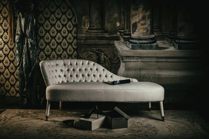 PEYTON Contemporary Classic Chaise Lounge