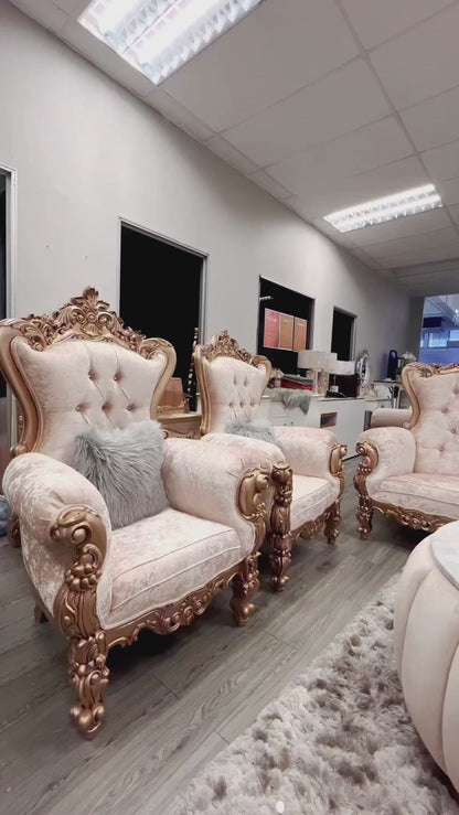 Royal Classic Living Room