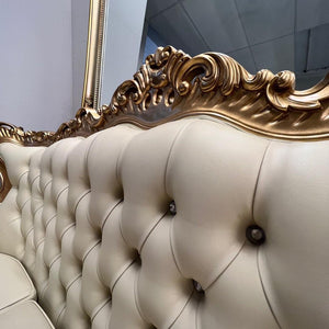 Victorian Diamond Tufted Sofa | Instock