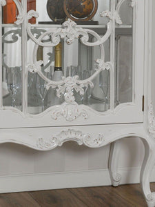 BREITAN English Baroque Display Cabinet | in Pearl White