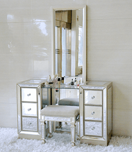 Load image into Gallery viewer, ESTELLE Modular Mirrored Luxury Vanity Set | Mirrored &amp; Beaded Style