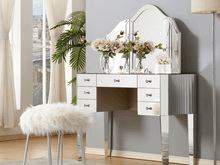 Load image into Gallery viewer, PORTMAN Intricate Mirrored Vanity Set